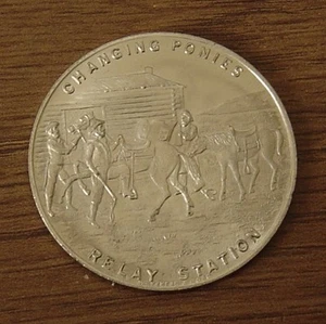 1860 - 1935 OREGON TRAIL MEMORIAL ASSN PONY EXPRESS MEDAGLIA GIUBILEO DIAMANTE 222 - Foto 1 di 2