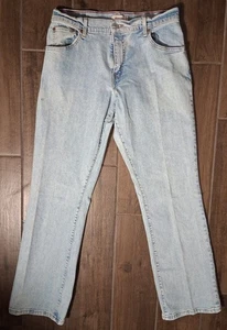 Women's Levis Strauss Blue Jeans Relaxed Boot Cut 550 Size 10 Medium - Picture 1 of 6