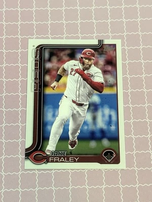 2025 Topps Series 2 Jake Fraley #675 Cincinnati Reds (R) - Image 1 of 2