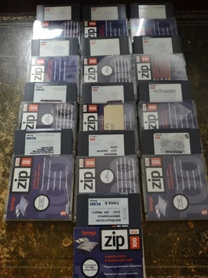 Iomega Zip 100mb Disks - Image 1 of 2