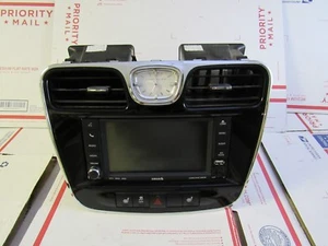 2011 2012 2013 2014 CHRYSLER 200 RADIO WITH BEZEL TRIM OEM - Bild 1 von 3