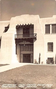 Postal casi nueva: RPPC Eddy County Courthouse, Carlsbad, Nuevo México, foto en blanco y negro - Imagen 1 de 2