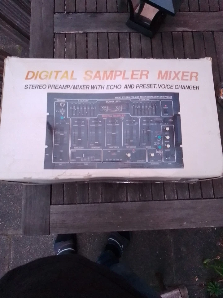 Digital Sampler Mixer Fs 8900 - Bild 1 von 1
