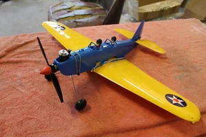 Cox, "PT-19 Flight Trainer" Vintage Controline Gas Powered Plane - Picture 1 of 9
