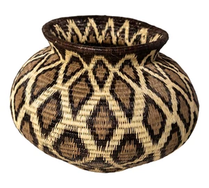 Diamond Netting Rainforest Basket - Picture 1 of 11