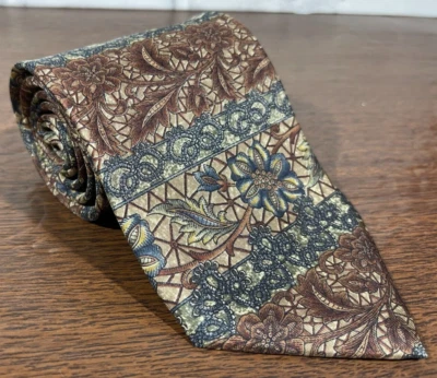 Corbata Barrington - Marrón Beige y Azul Floral - Toda Seda Foto 1 de 4