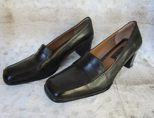 Liz Claiborne Axcess Womens Sz 10 Medium Square Toe Loafers w/ Heels Black - Picture 1 of 9