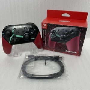 Nintendo Switch Pro Controller - Xenoblade Chronicles 2. Ultimate Edition - Picture 1 of 3