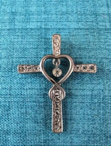 Colgante Cruz Corazón Amor Infinito De Colección con Acento Colgante Circonita cúbica Plata Esterlina 925 - Imagen 1 de 9