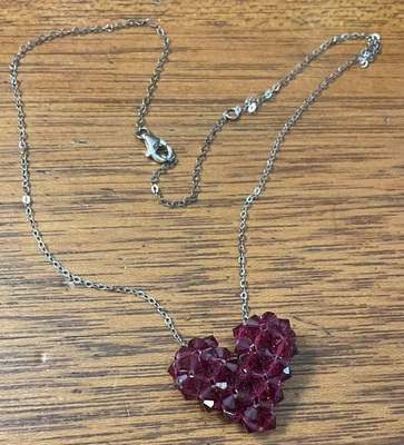Collar soplado corazón cristal Swarovski con cadena de plata de ley fucsia rosa oscuro Foto 1 de 4