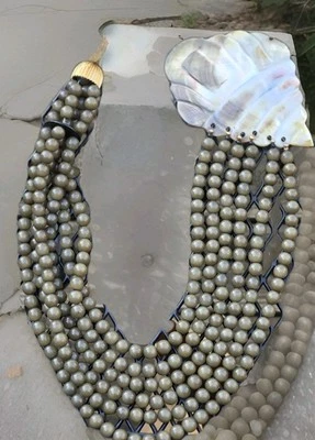 Grueso collar de 6 hilos de cuentas verdes acrílicas y concha tostada de 36" pieza llamativa Foto 1 de 4
