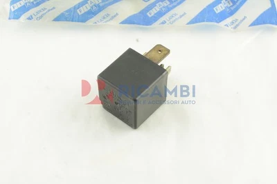 TELERUTTORE RELE' MULTIFUNZIONE 50 A FIAT MULTIPLA PANDA - FIAT 46520419/1 - Immagine 1 di 4
