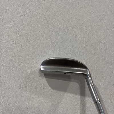 The Wilson 8802 Putter - Image 1 of 4