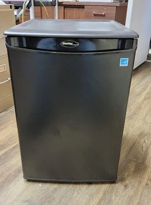 Danby Designer Mini Refrigerator 2.6 cu.ft. - Image 1 of 4