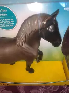 Cavalli modello Breyer taglia classica blu Roan Brabant 2023 - Foto 1 di 3