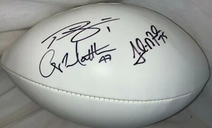 USC Signed Wilson White Panel Football w/ Clay Matthews, Maualuga, CUSHING +More - Picture 1 of 4
