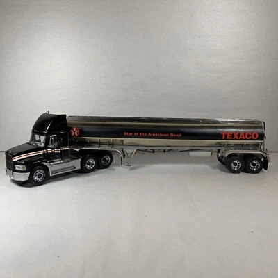 Vintage 1996 Franklin Mint Texaco Mack Tractor Tanker Trailer 1:43 scale - Image 1 of 4