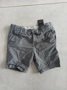 Coole Hose Sommerhose kurze Shorts H&M Gr. 104 Grau - Bild 1 von 3