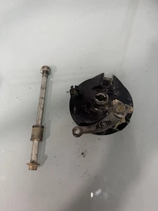 1998 Honda xr70 front brake Hub And Axle xr70 70 xr crf - Bild 1 von 7