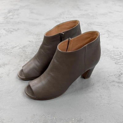 Maison Martin Margiela 22 Taupe Leather Peep Toe Ankle Boots Booties EU 36, US 6 - Image 1 of 4