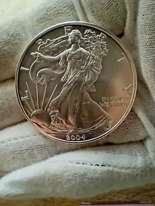2004 American Silver Eagle - Picture 1 of 2