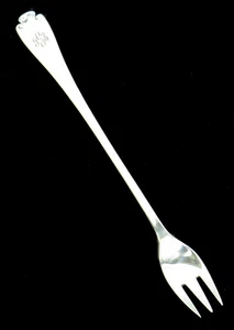 TIFFANY & CO STERLING SILVER FLEMISH 6" OYSTER COCKTAIL FORK - Picture 1 of 4