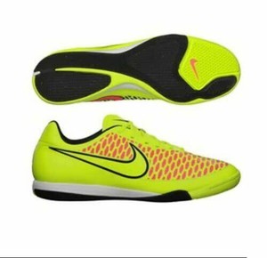 zapatos nike magista