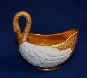 ATQ 1754 SEVRES Frankreich Bisquit Porzellan Marke ""A"" GOLD & WEISSER SCHWAN Form Tasse - Bild 1 von 6