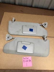 06 07 Dodge Charger Right Left Pair Sun Visor Sunvisor Sunvisors Gray - Picture 1 of 6