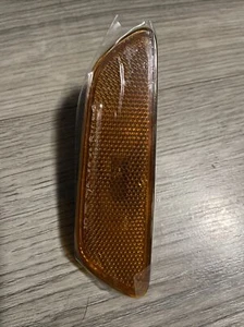 CHEVROLET CAPTIVA SATURN VUE FRONT SIDE MARKER LIGHT LH 2008-2015 OEM DRIVER - Picture 1 of 5