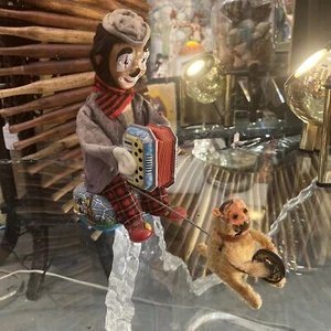 1950s Accordian Hobo With Musical Chimp Monkey Playing Cymbal Tin Wind Up Toy - Picture 1 of 15
