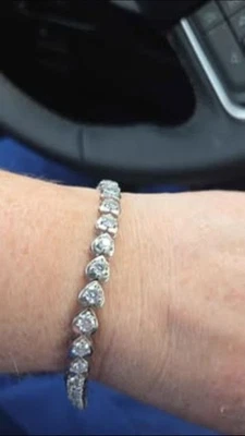 10 Ct VVS1 4mm Ice White Moissanite Diamond Heart Tennis Bracelet Silver  8 Inch - Image 1 of 4