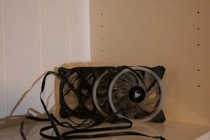 4x 120mm Case Fan + Fan Controller - Photo 1/2