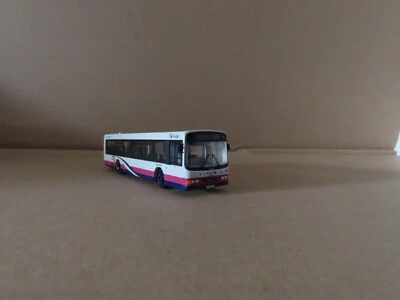 EFE 27609 Wright Renown Volvo B10BLE First Manchester Piccadily Gold Service Bus - Image 1 of 4