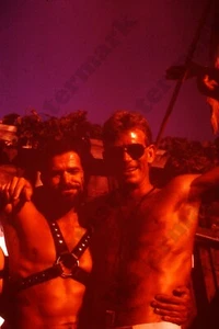 1980s handsome man beefcake gay interest 35mm slide A5k15 - Picture 1 of 1