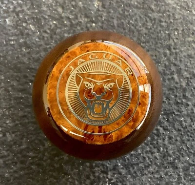 Jaguar Burl/Walnut Wood Gear Shift Knob Walnut XJ6,XJS,XJ8,XK8,XJR,XKR,S-Type,XK - Image 1 of 2