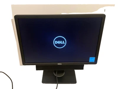 Dell P2213t 22" LCD Widescreen LED Backlit Monitor 1680x1050 with Sound Bar - Image 1 of 4
