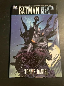 Batman: Life After Death HC DC Comics Various 2011 VG/NM - Picture 1 of 2