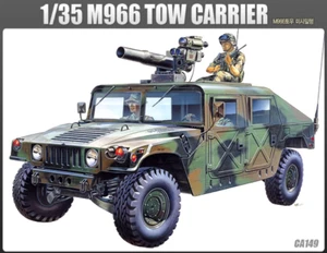 1/35 M966 Hummer Combat vehicles equipped with Tao type anti tank missiles - Picture 1 of 5