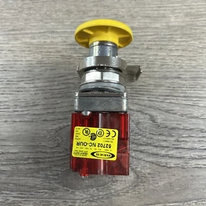 Rees 40102-312 Rojo Mantenido Pulsador Amarillo Tapa Operador Fabricante Original - Imagen 1 de 8