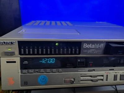 Vintage Sony Betamax Beta Tape Player Hi-Fi Stereo SL-5200 Japan - See Notes - Image 1 of 4
