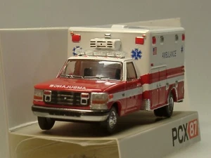Premium ClassiXXs Ford F-350 Horton Ambulance, weiß/ rot - PCX 870362 - 1:87 - Bild 1 von 4