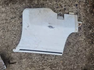 Guarnizione plastica arco posteriore Ford Sierra Mk1 Ns Xr4i - Foto 1 di 2
