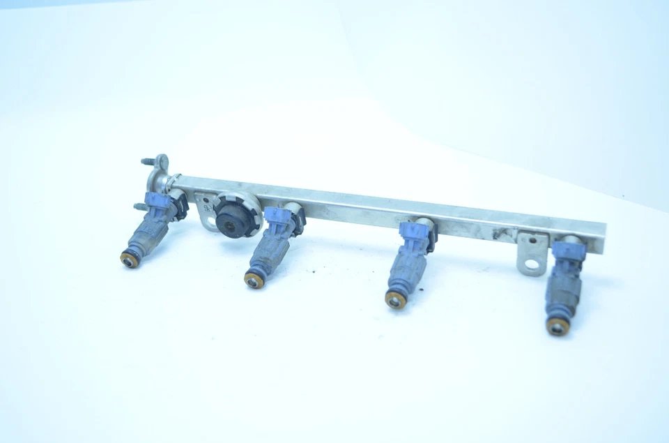 KIA OPTIMA 2014-2016 2,4 L motor híbrido riel de combustible con inyectores OEM Foto 1 de 4