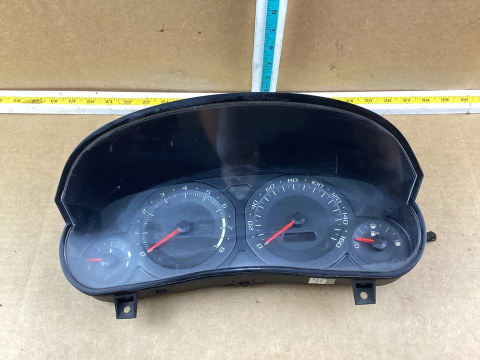 Cuadro de instrumentos velocímetro Cadillac CTS SRX 2004 25751848 FABRICANTE DE EQUIPOS ORIGINALES Foto 1 de 4