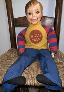 Linda muñeca ventrílocuo Willie Talk años 70 Horsman Doll Inc 23” cuerda no funciona - Imagen 1 de 9