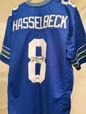 JERSEY RETRO AZUL AUTOGRAFIADO DE LOS SEAHAWKS MATE HASSELBECK BECKETT W921299 Foto 1 de 4