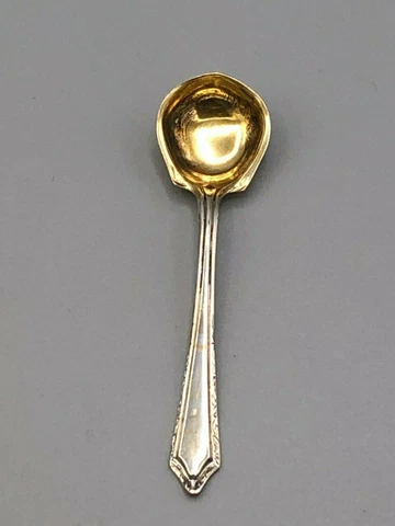 Virginia Carvel by Towle Antique Sterling Silver Salt Spoon 2 5/8" Cover