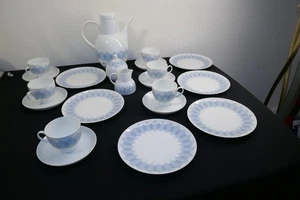 Rosenthal Lotus Kaffeeservice blau 6 Pers. mit Stövchen 1. Wahl Björn Wiinblad - Bild 1 von 15