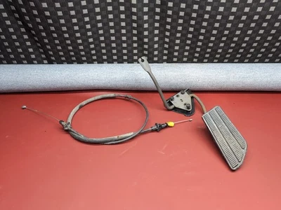 Оригинальная педаль газа для грузовика Chevrolet Silverado GMC Sierra 1996-98 годов выпуска GM 350 Vortec 5.7 - Изображение 1 из 4